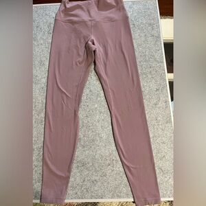 Lululemon leggings mauve color size 8